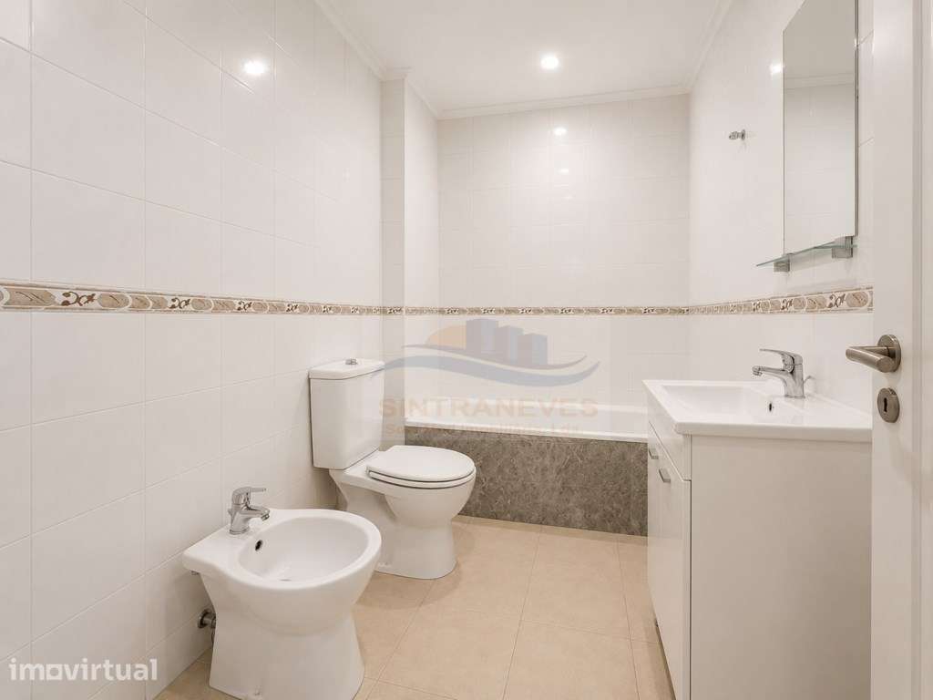 T2 Renovado Junto ao Metro da Amadora - Grande imagem: 4/6