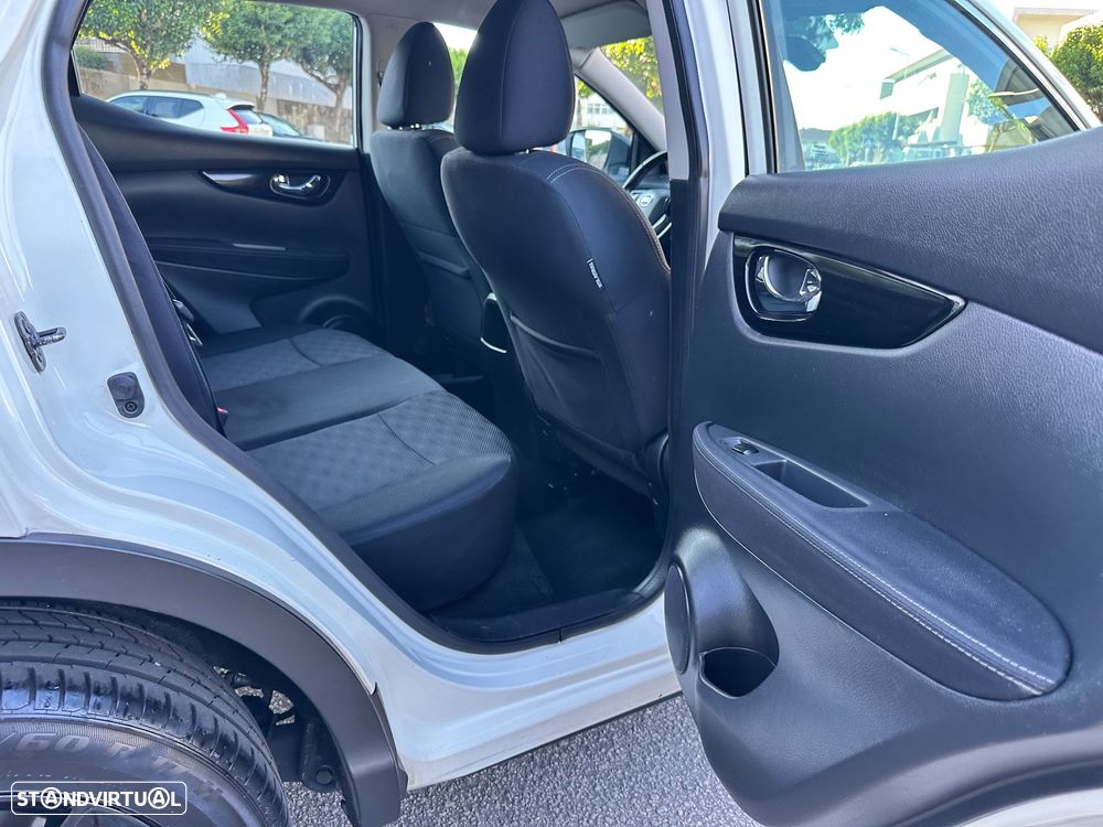 Nissan Qashqai 1.5 dCi Acenta - 31
