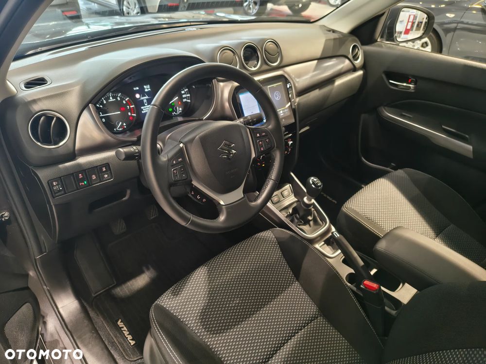 Suzuki Vitara 1.4 Boosterjet mHEV Premium 2WD - 12
