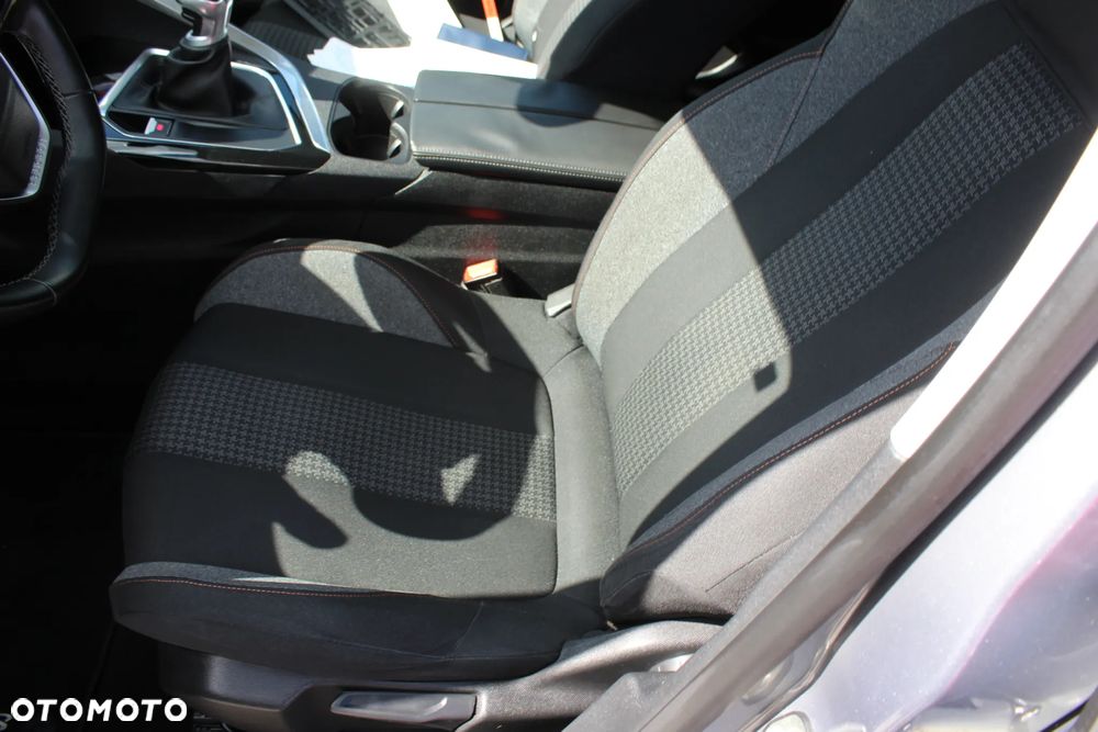 Peugeot 3008 BlueHDi 120 Stop & Start Business-Line - 29