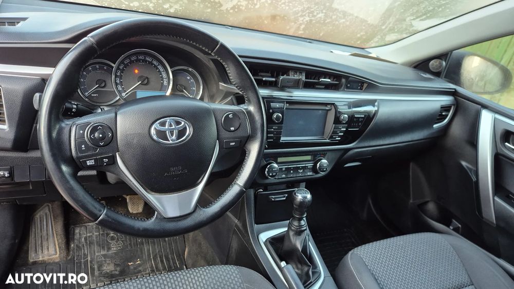 Toyota Corolla 1.4 D-4D Luna - 13