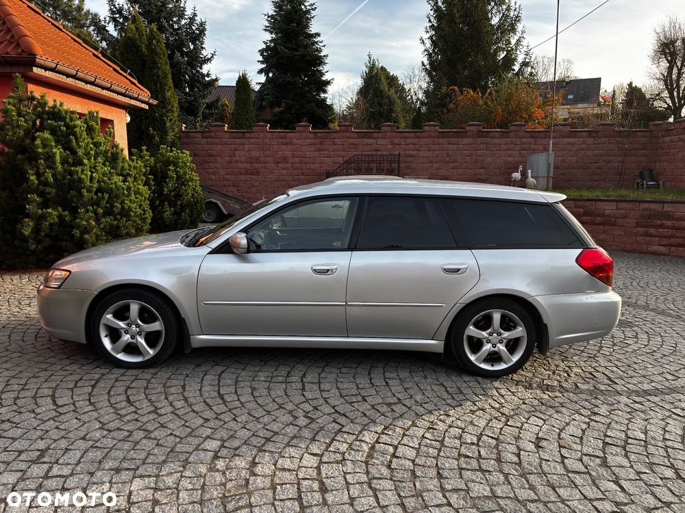 Subaru Legacy - 4