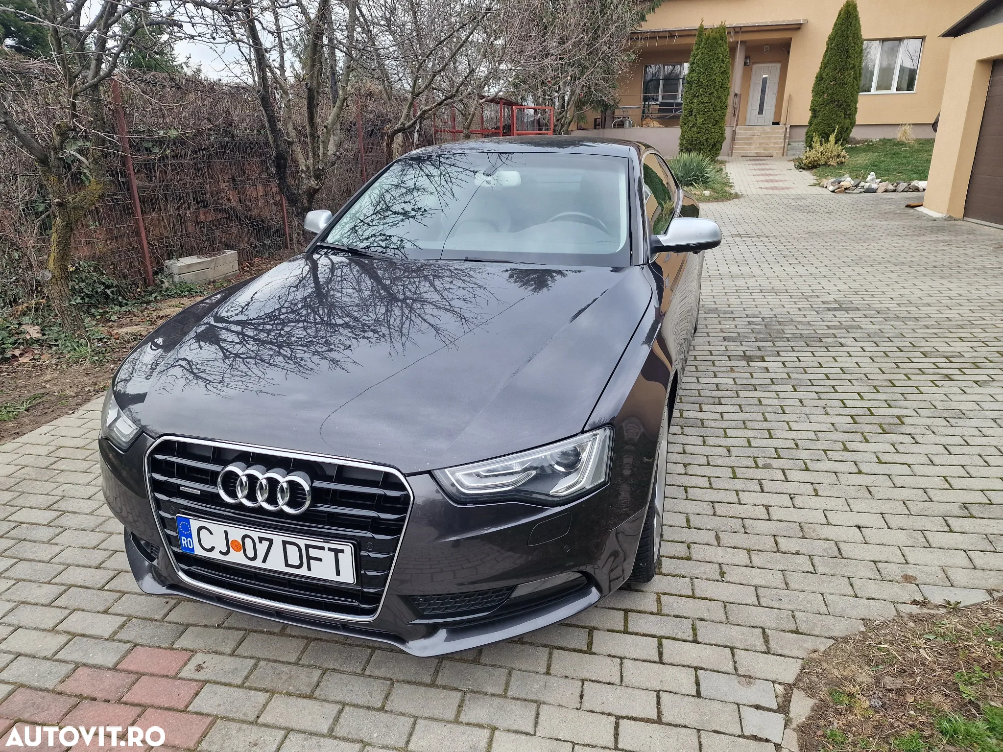 Audi A5 Coupe 3.0 TDI quattro Stronic - 2