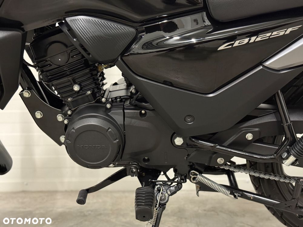 Honda CB - 30