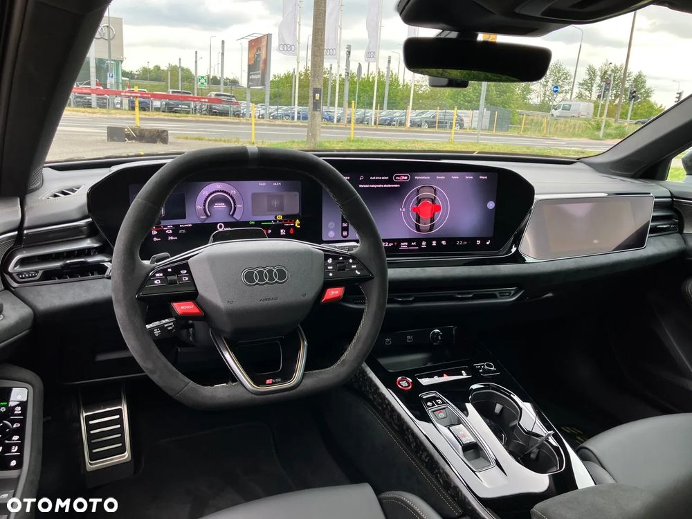 Audi RS5 Avant - 30