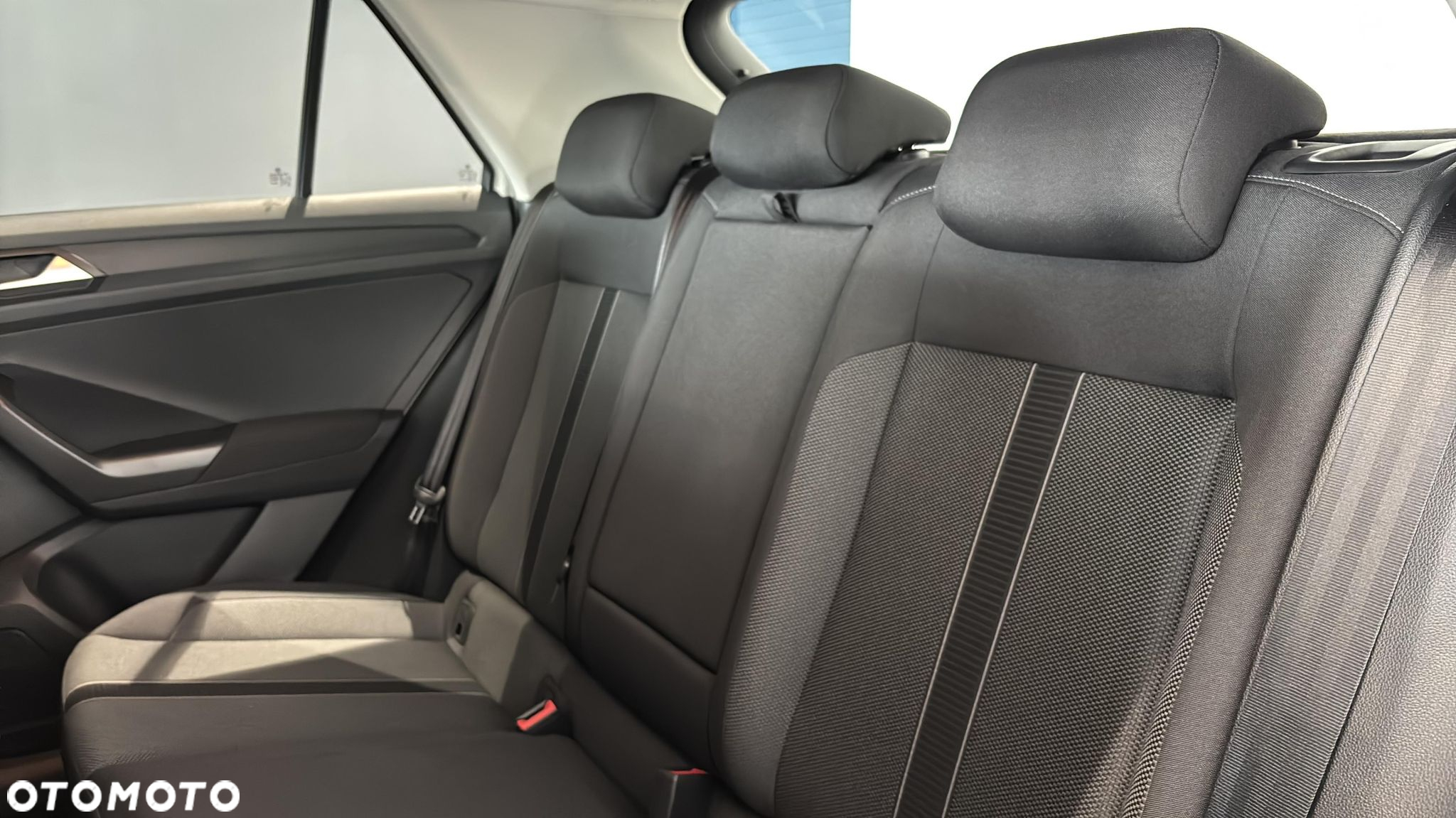 Volkswagen T-Roc 1.0 TSI Life - 16