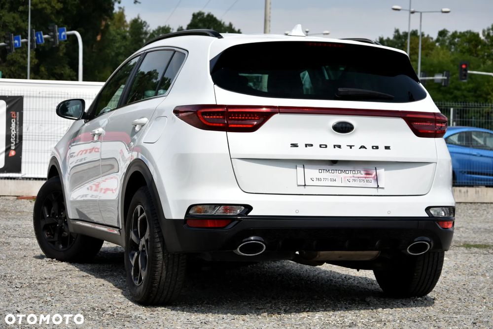 Kia Sportage 1.6 CRDI MHEV Black Edition 2WD DCT - 16