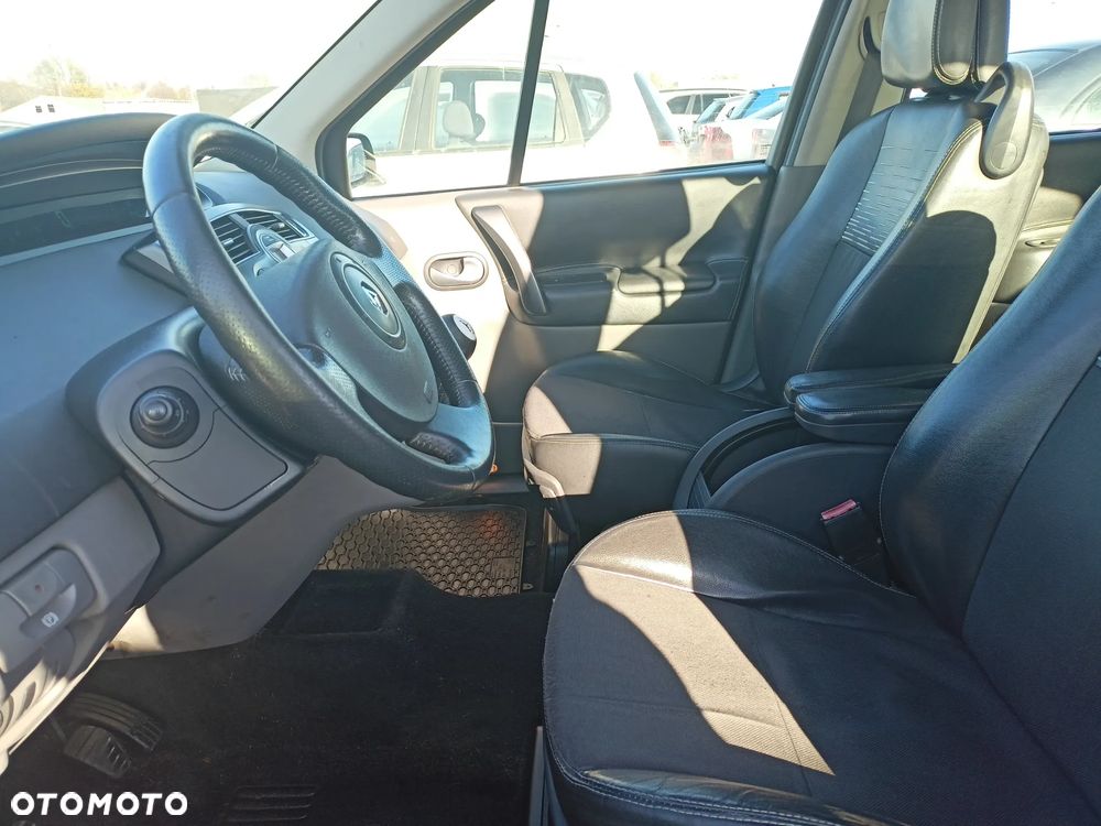 Renault Scenic 2.0 16V Turbo Confort Authentique - 7