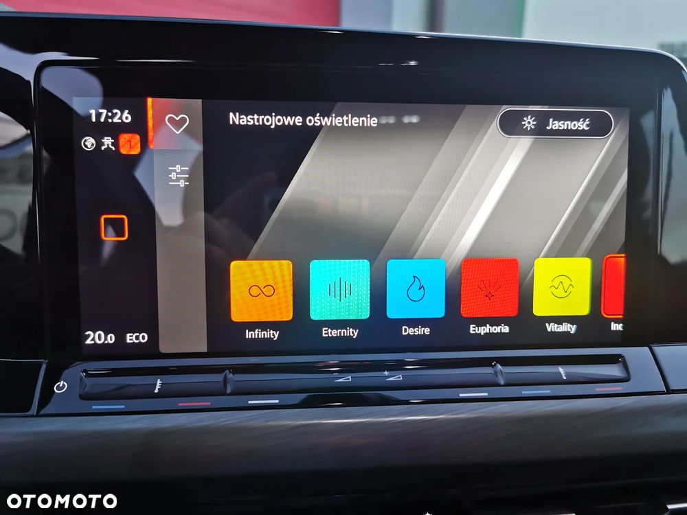 Volkswagen Golf 1.4 TSI Plug-In Hybrid Style DSG - 12