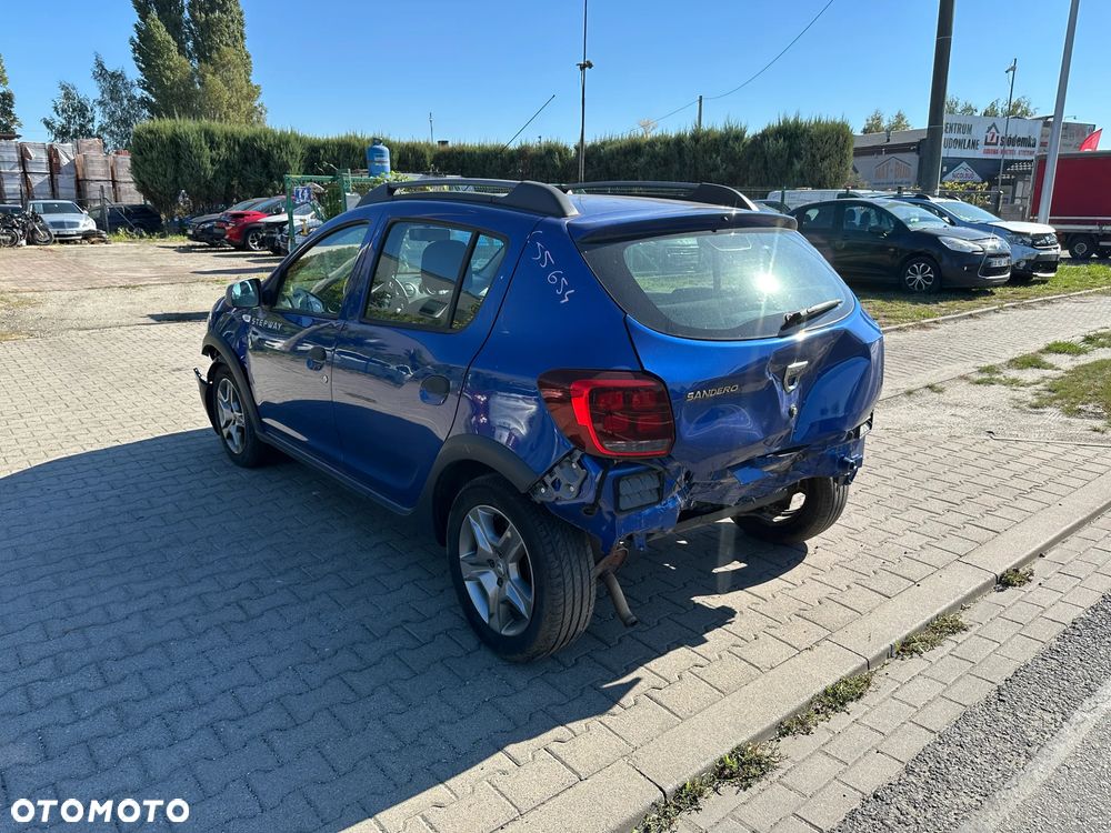 Dacia Sandero Stepway Blue dCi 95 Prestige - 10