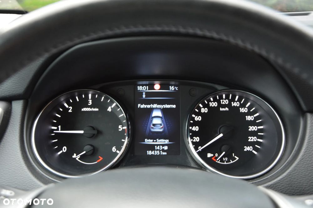 Nissan Qashqai 1.5 dCi DPF acenta - 31