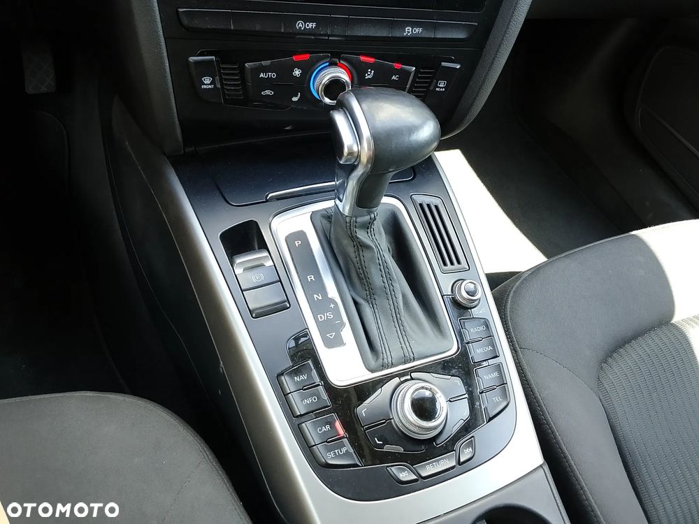 Audi A4 Avant - 16