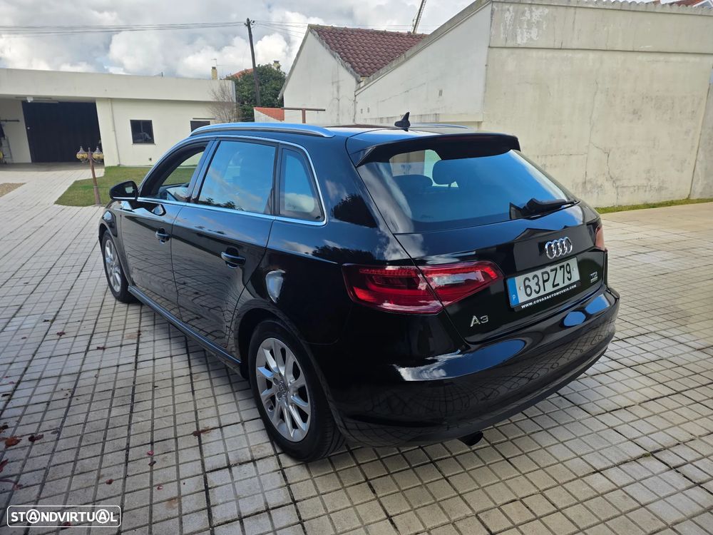 Audi A3 Sportback 1.6 TDI Advance Ultra - 7