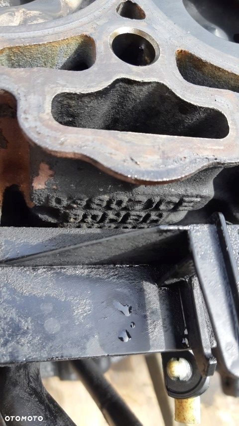 VW Passat b6 2,0TDI 16v Blok silnika wał dół 038021ce - 5