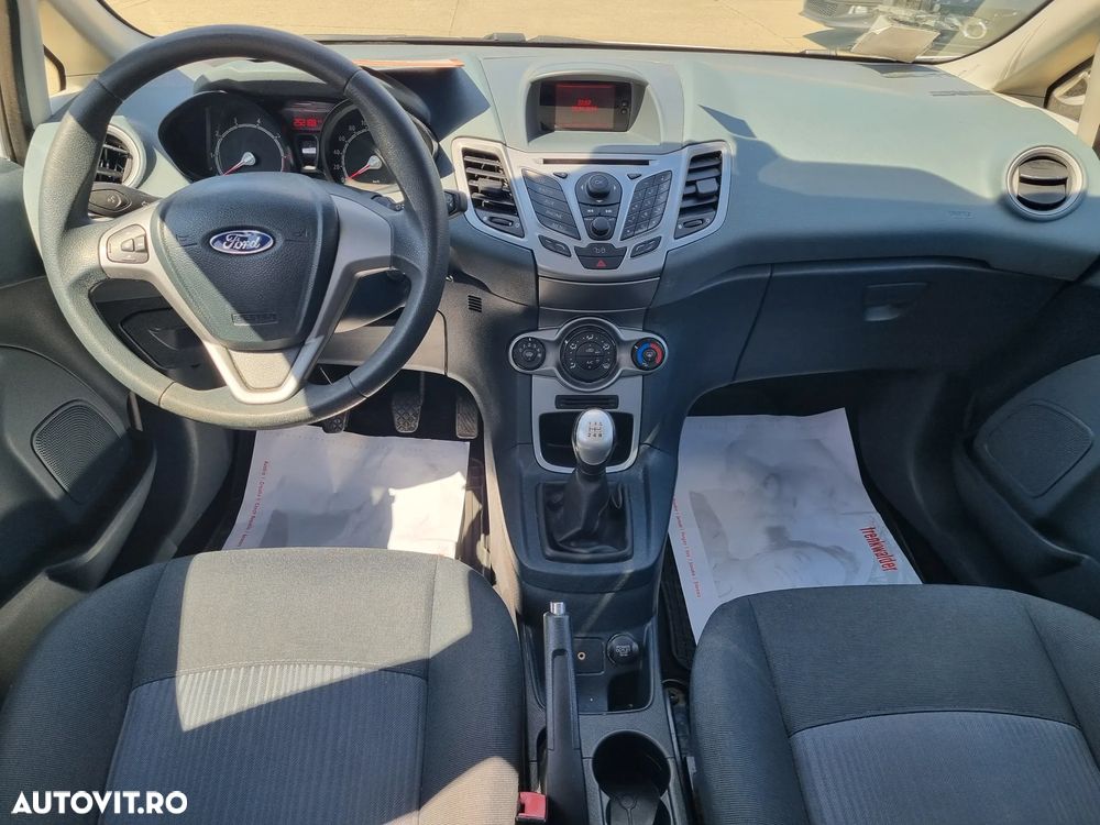 Ford Fiesta 1.25i Trend - 7