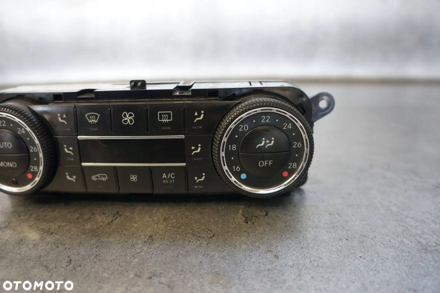 PANEL KLIMATYZACJI NAWIEWU MERCEDES GL X164 - 8