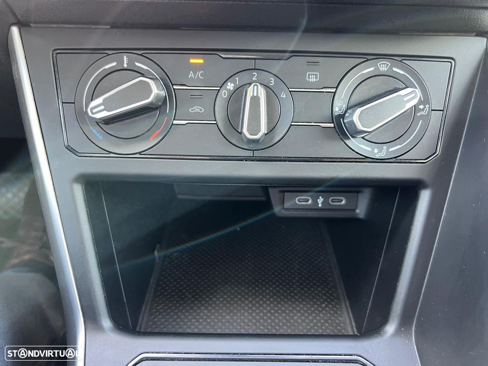 VW Polo 1.0 TSI Urban DSG - 24