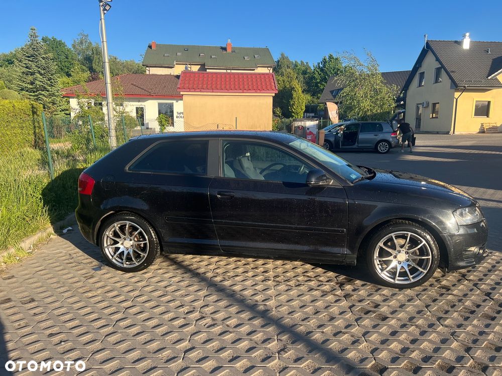 Audi A3 3-drzwiowe 1.4 TFSI Ambition - 7