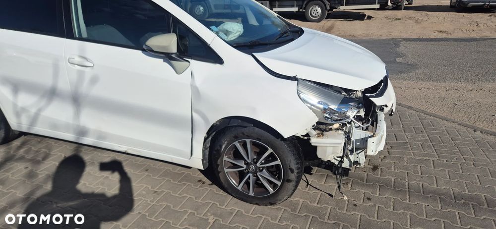 Toyota Verso 1.6 D-4D Active EU6 - 9