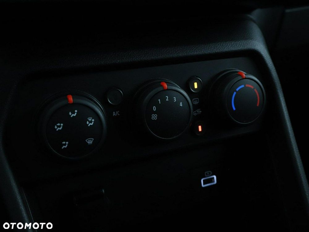 Dacia Sandero - 26