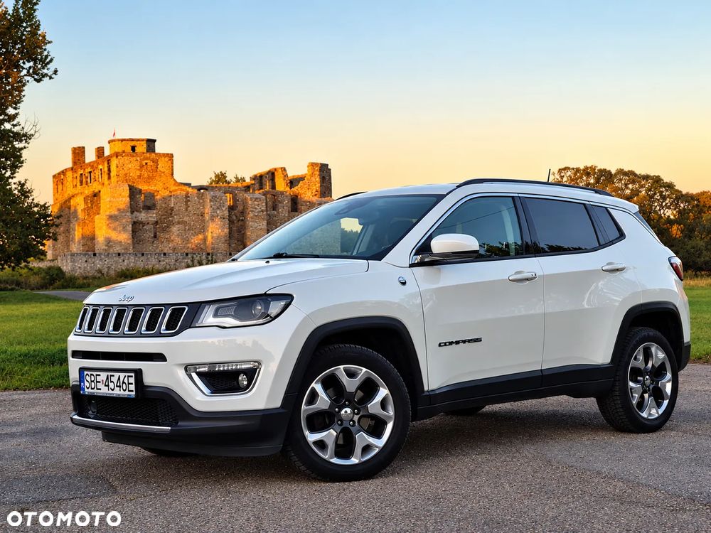 Jeep Compass - 1