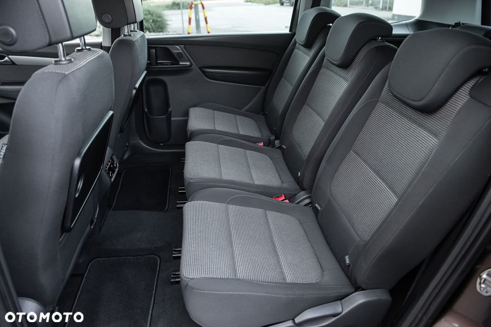 Volkswagen Sharan - 26