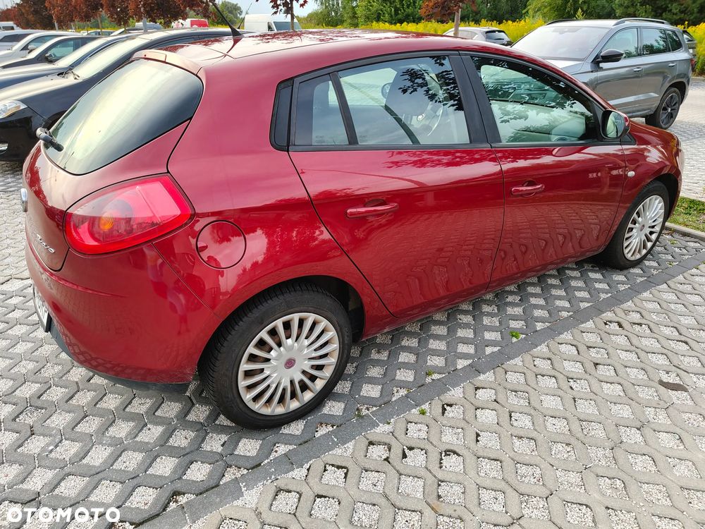 Fiat Bravo 1.4 T-JET 16V Dynamic - 4