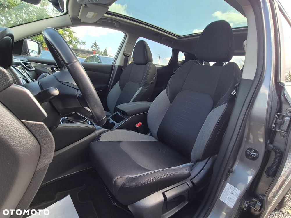 Nissan Qashqai 1.2 DIG-T Tekna+ Xtronic - 26
