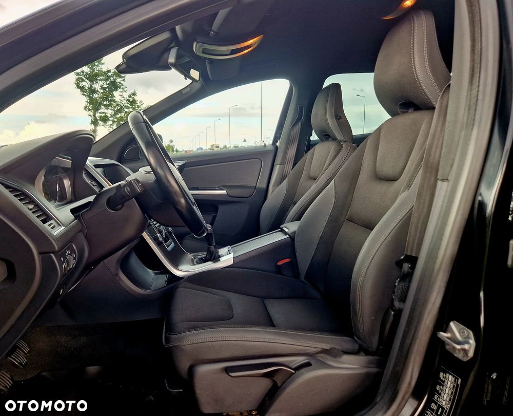 Volvo XC 60 - 24