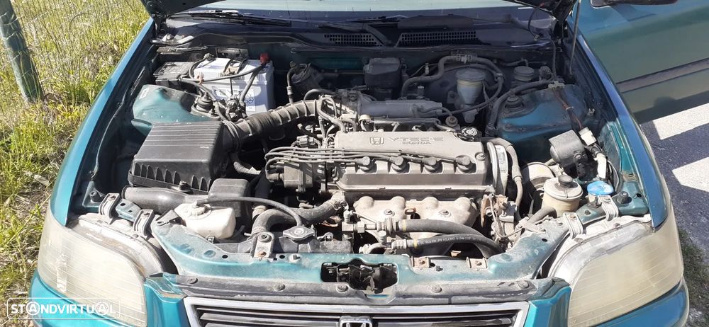 Honda Civic 1.5i - 8