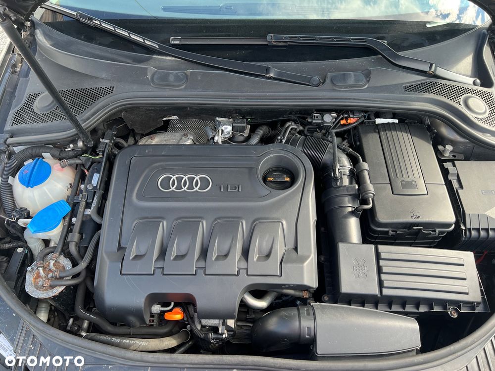 Audi A3 Sportback 2.0 TDI DPF quattro Ambition - 38