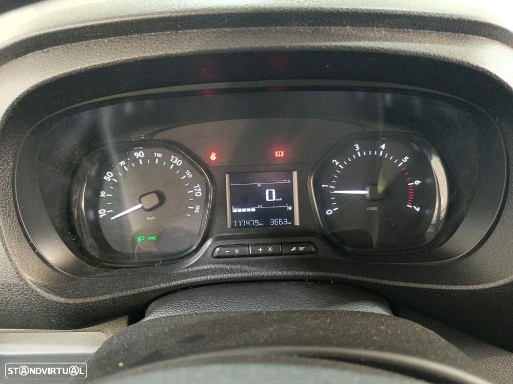 Toyota Proace 3L (MD) (FAZ FRIO) 1.6 D-4D L1 - 7