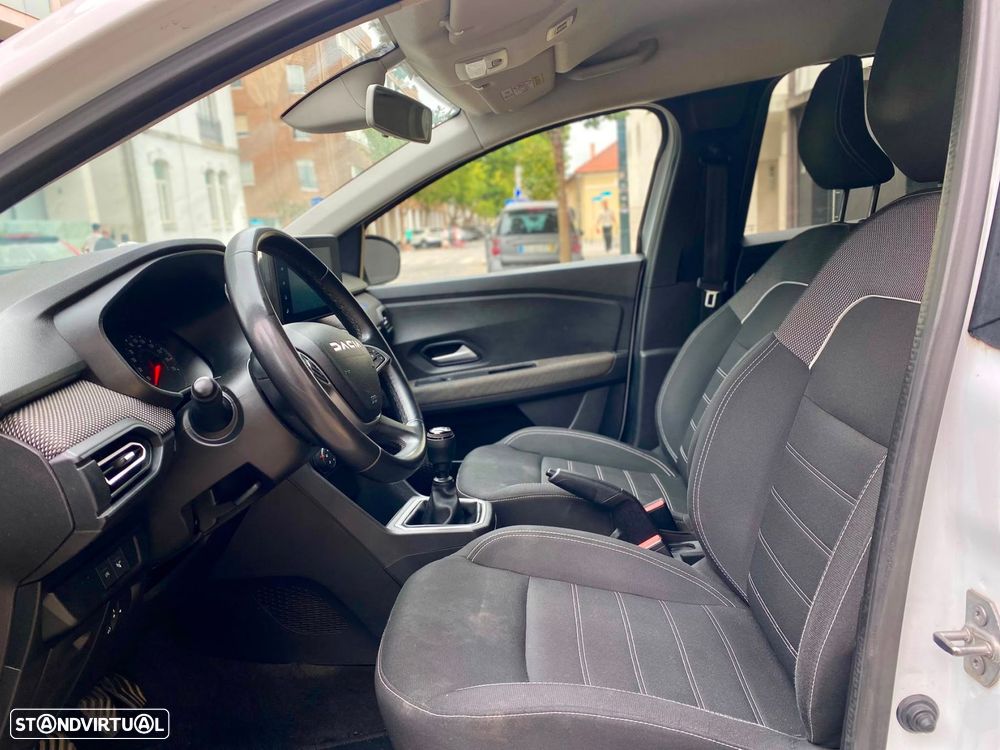 Dacia Jogger 1.0 ECO-G Extreme 7L Bi-Fuel - 13