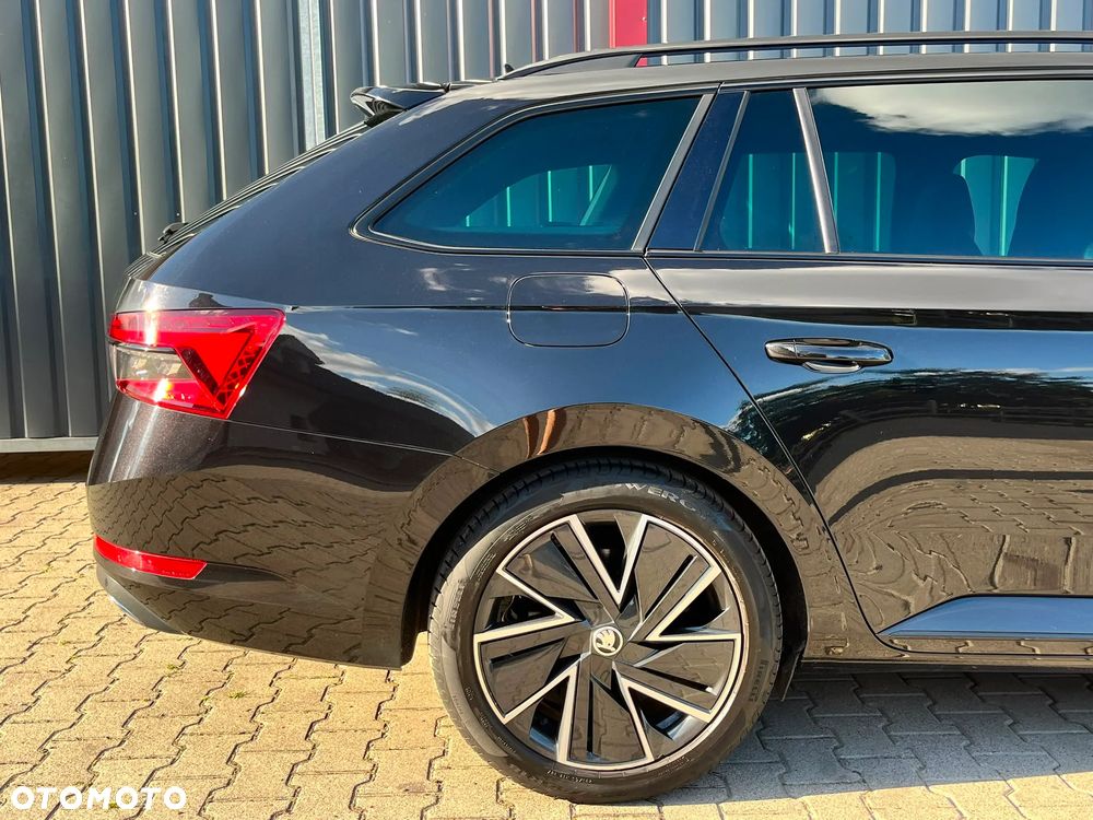 Skoda Superb 2.0 TDI SCR Sportline DSG - 14