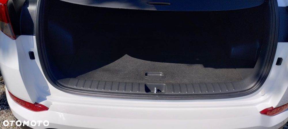 Hyundai Tucson blue 1.6 GDi 2WD Classic - 26