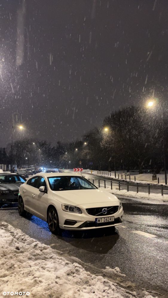 Volvo S60 T4 Momentum - 13