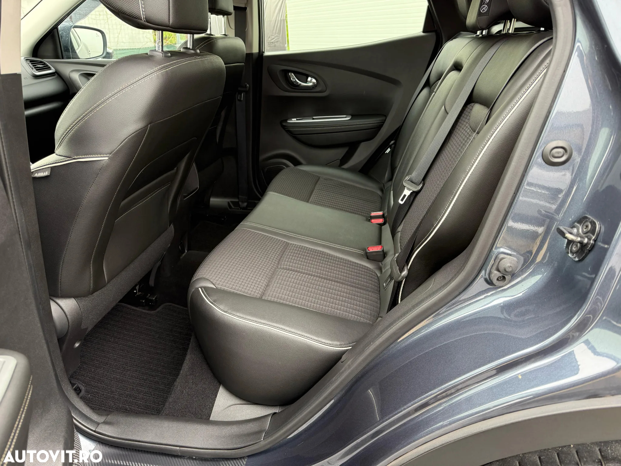 Renault Kadjar Energy dCi 130 Bose Edition - 10