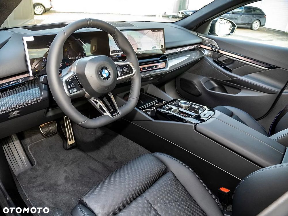 BMW Seria 5 540d xDrive mHEV M Sport - 4