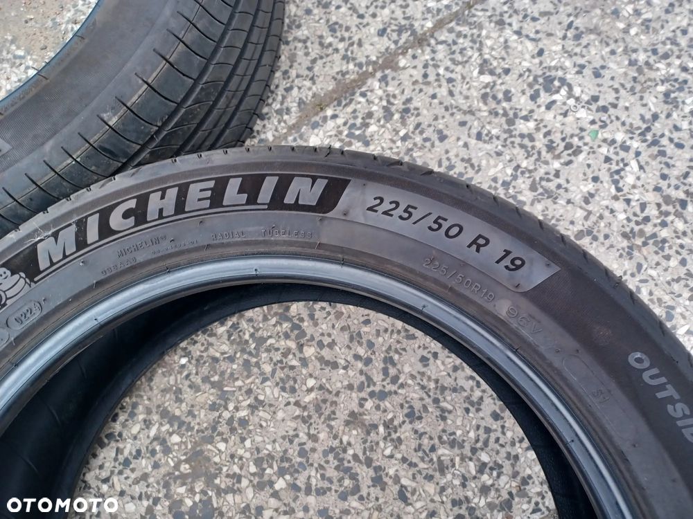 MICHELIN E PRIMACY 225/50 R19 96 V - 3