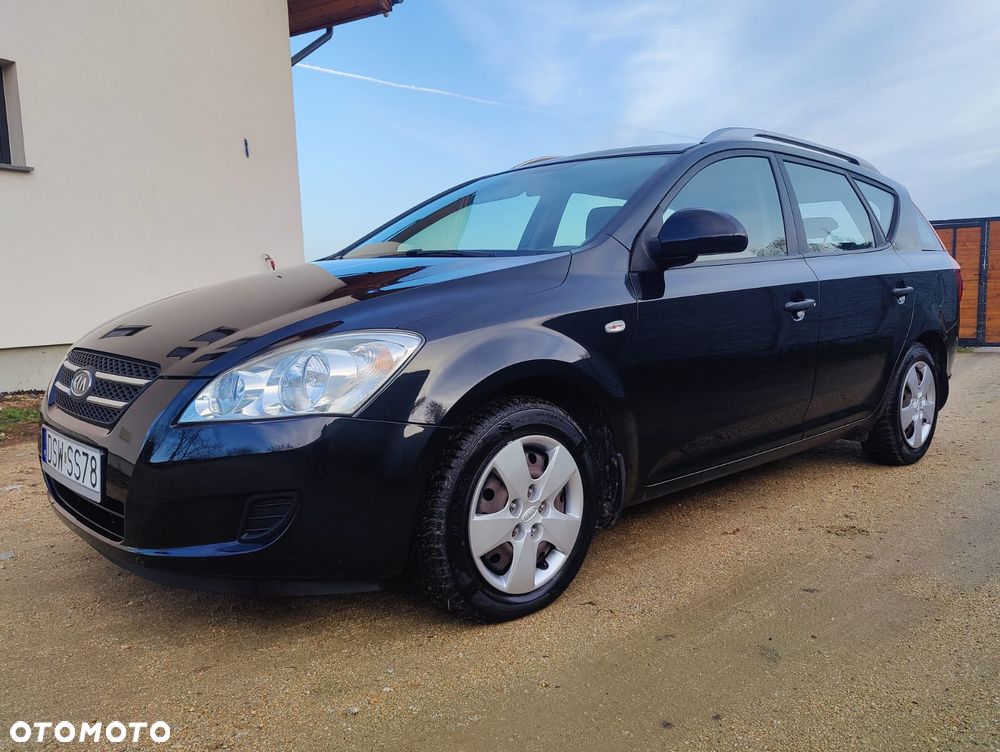 Kia Ceed 1.4 CVVT Attract - 35