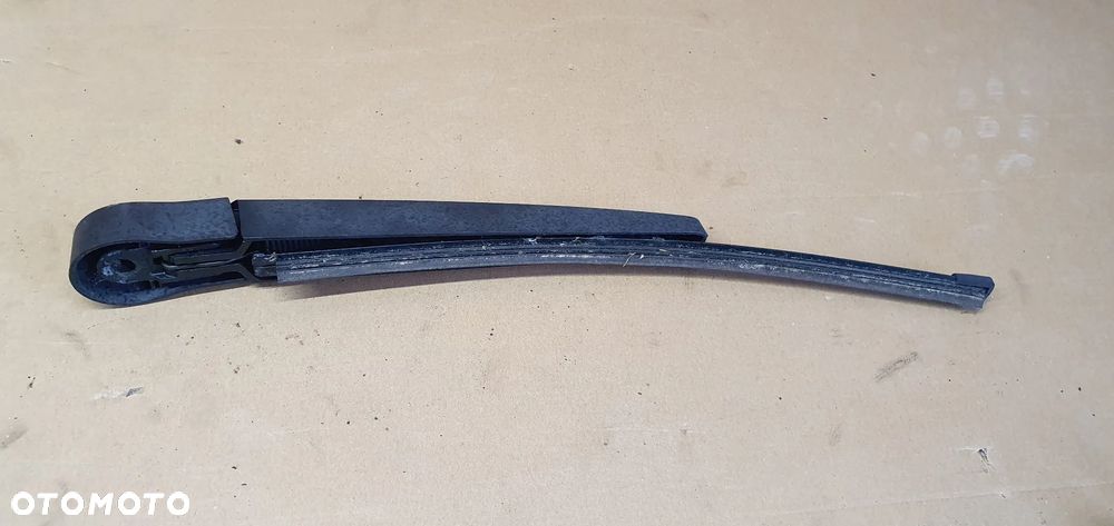 Ramie wycieraczki tył wycieraczka BMW 3 E91 7118206 - 3