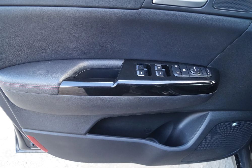 Kia Sportage 1.6 CRDI AWD DCT GT LINE - 16