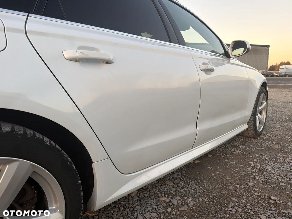 Audi A6 Avant - 15