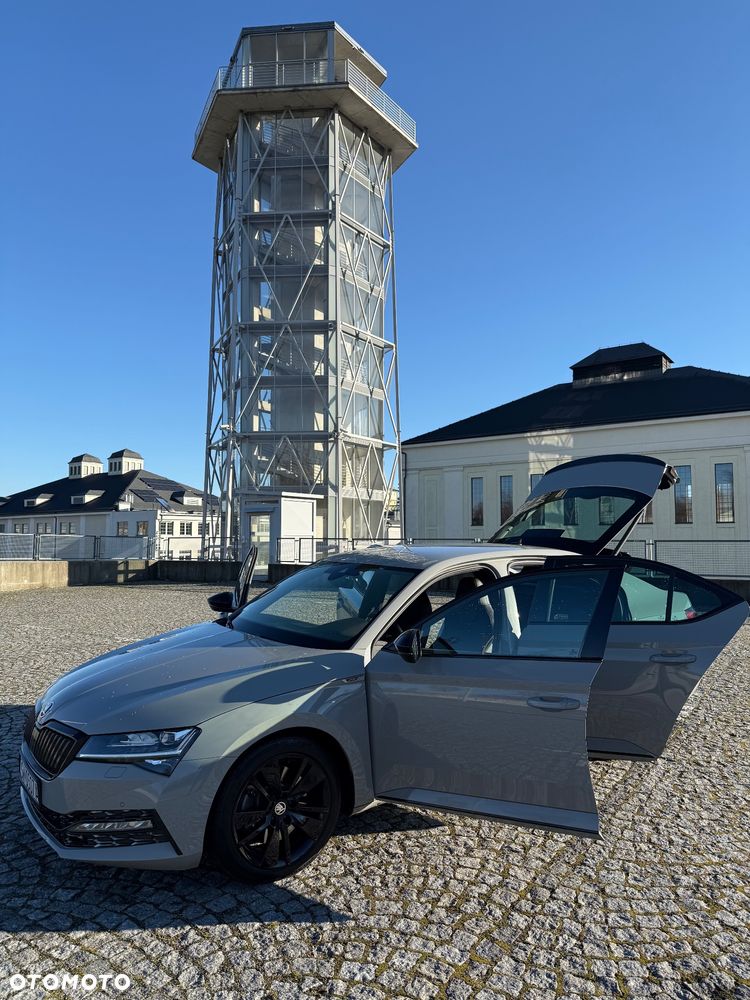 Skoda Superb 2.0 TSI 4x4 Sportline DSG - 11