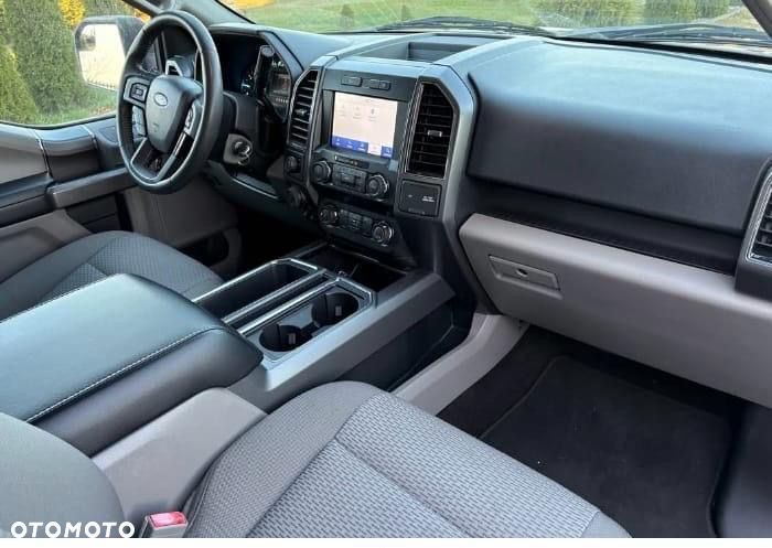 Ford F150 - 4