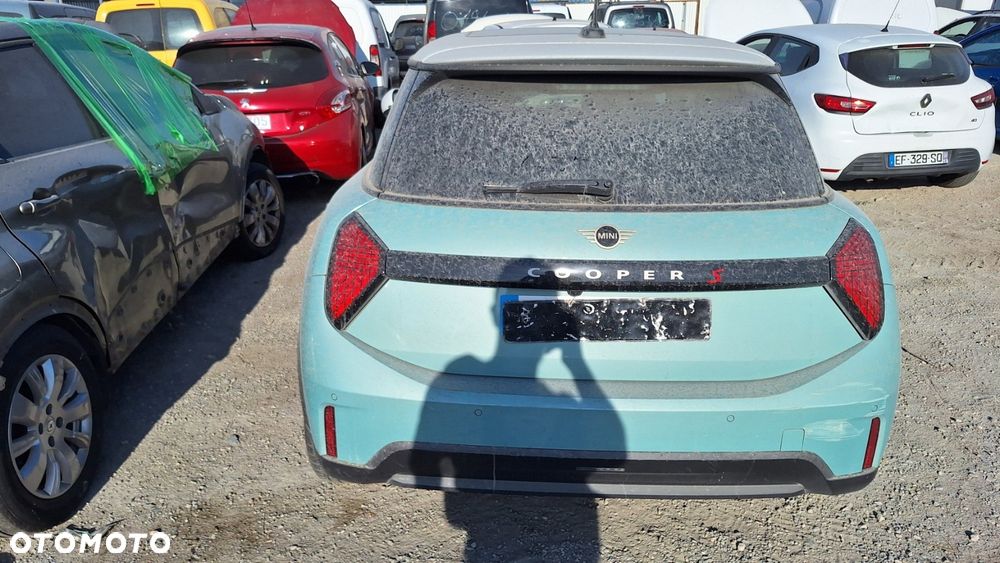 MINI Cooper S Favoured Trim - 6