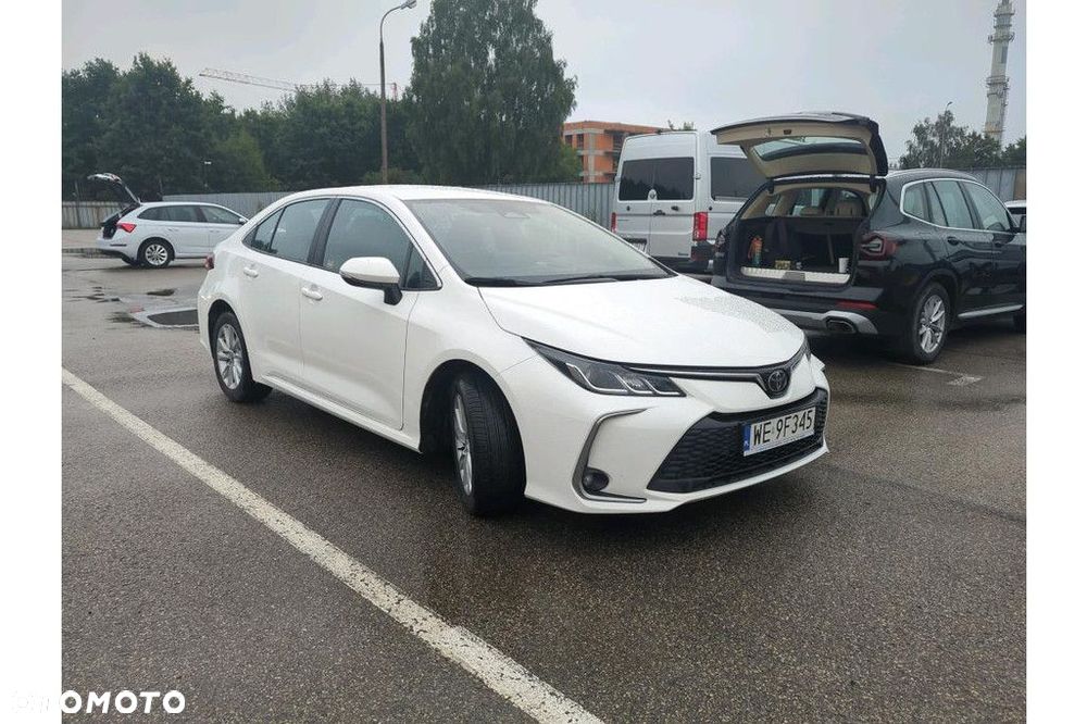 Toyota Corolla - 3
