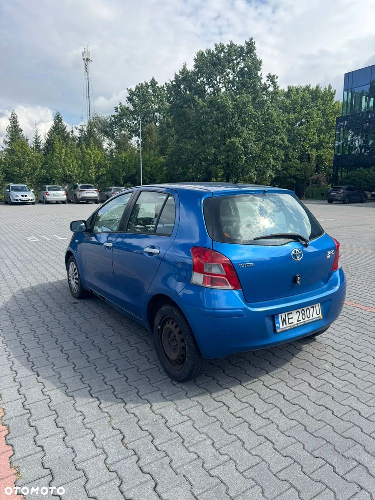 Toyota Yaris - 3