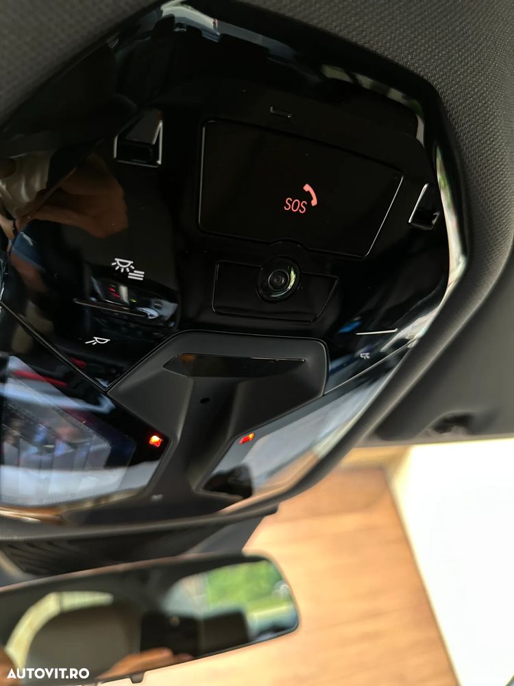 BMW Seria 5 520i AT MHEV - 37