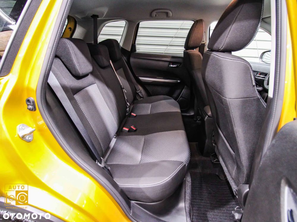 Suzuki Vitara 1.4 Boosterjet mHEV Premium 2WD - 11